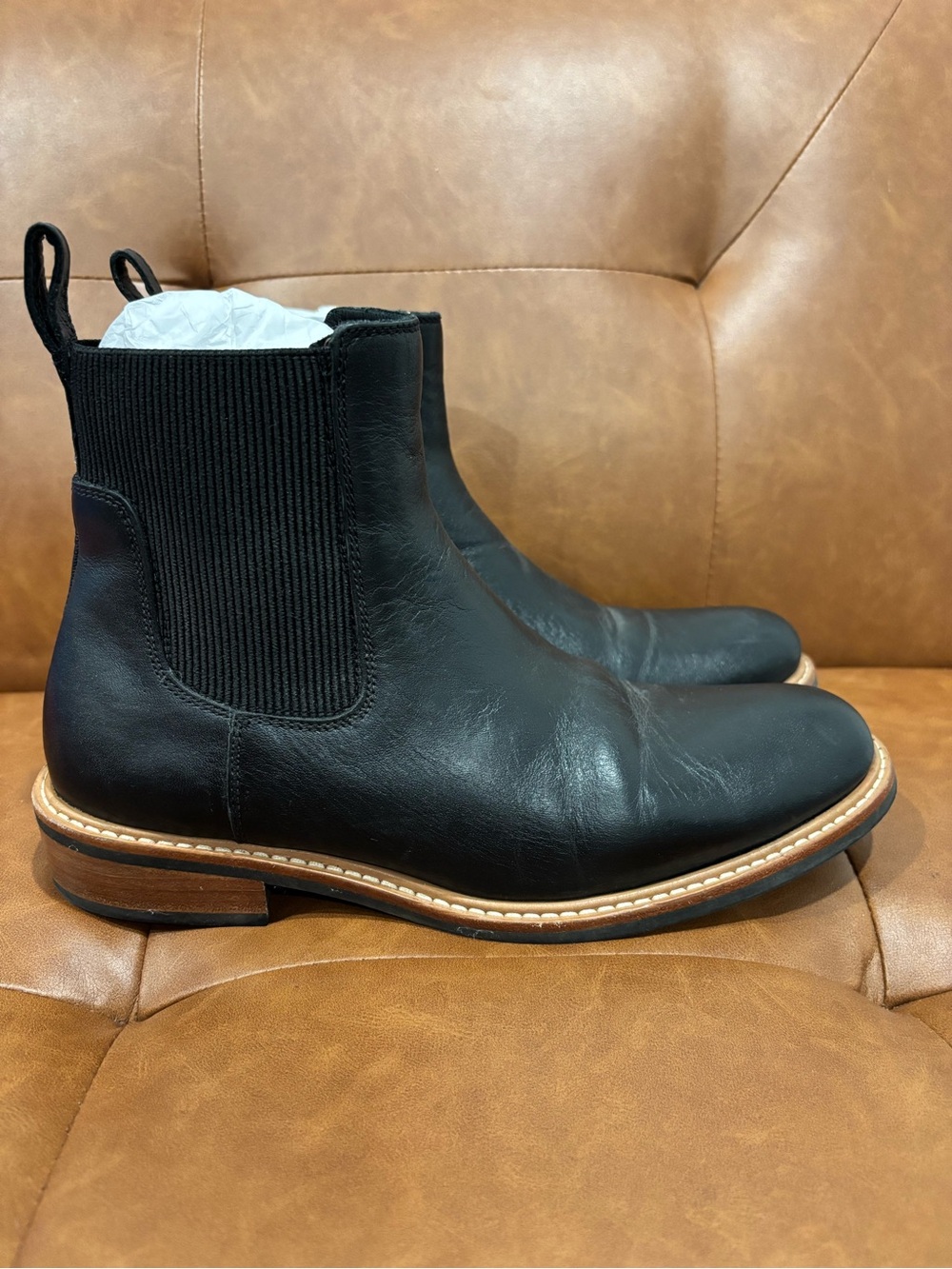 Nisolo Black Leather Women's Carmen Chelsea Boot